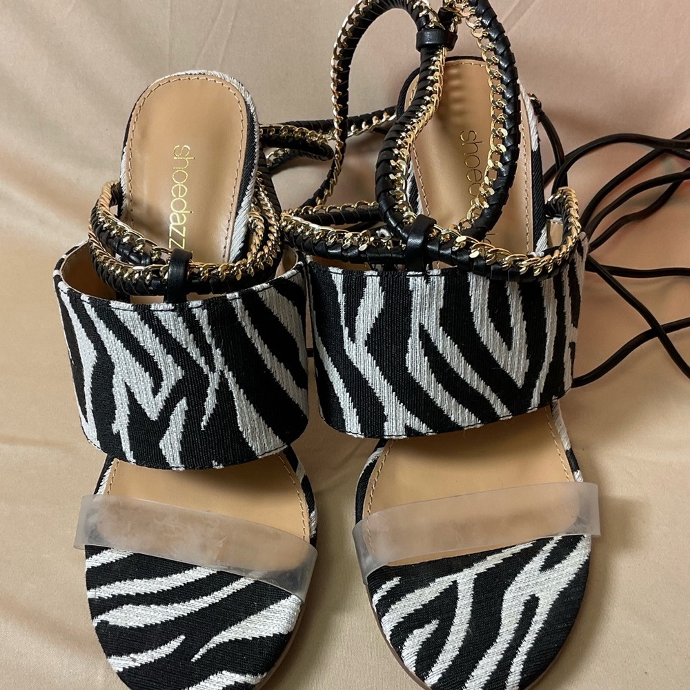 Shoe Dazzle Zebra Print Sandals with Black and White Straps